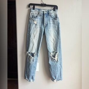 MOTHER The Tomcat Jeans Distressed Light Wash Raw Hem Straight 25 The Confession
